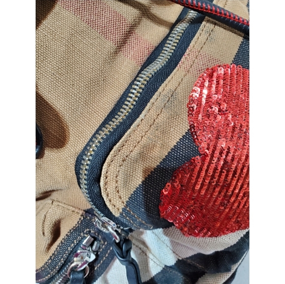 BURBERRY Check Medium Rucksack Backpack - Picture 10 of 14